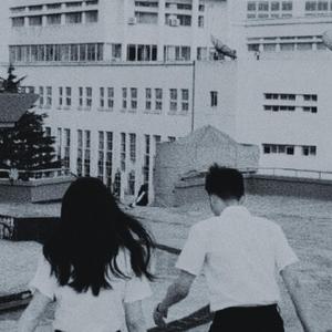 两个女生互想吃对方奶头动漫软件
