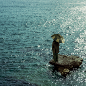 两个女生互想吃对方奶头动漫软件
